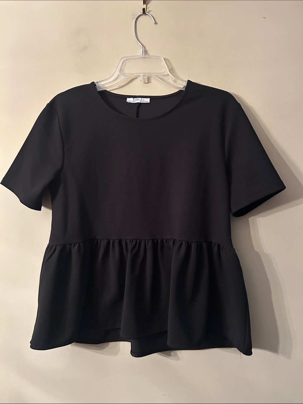 Zara Top Black Short Sleeve Size Medium